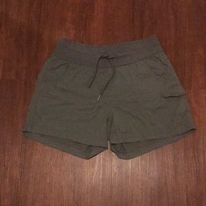 North Face active/hiking shorts